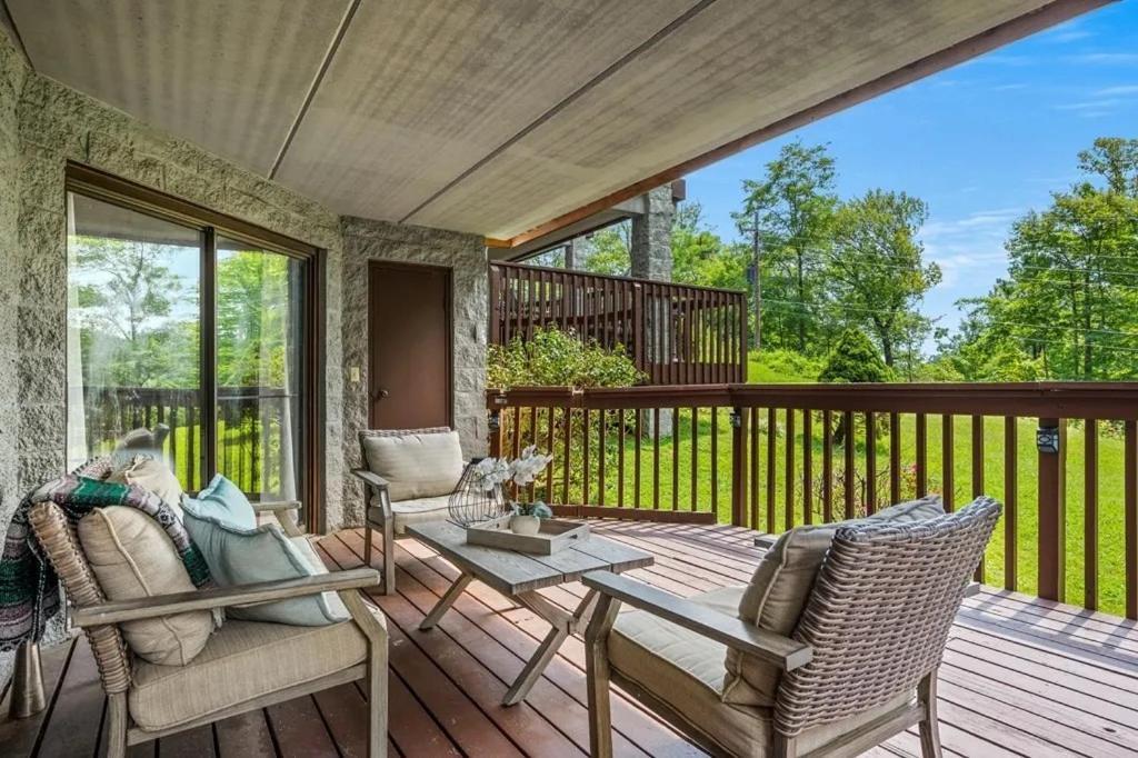 Views & Fireplace - Minutes To Gburg And Ober - Condo Гатлинбург Экстерьер фото